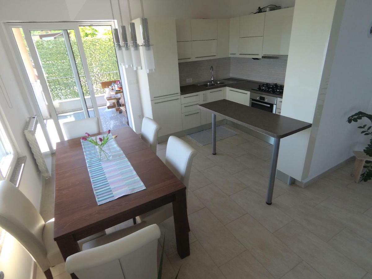 Apartment Antunovic ลอฟราน ภายนอก รูปภาพ